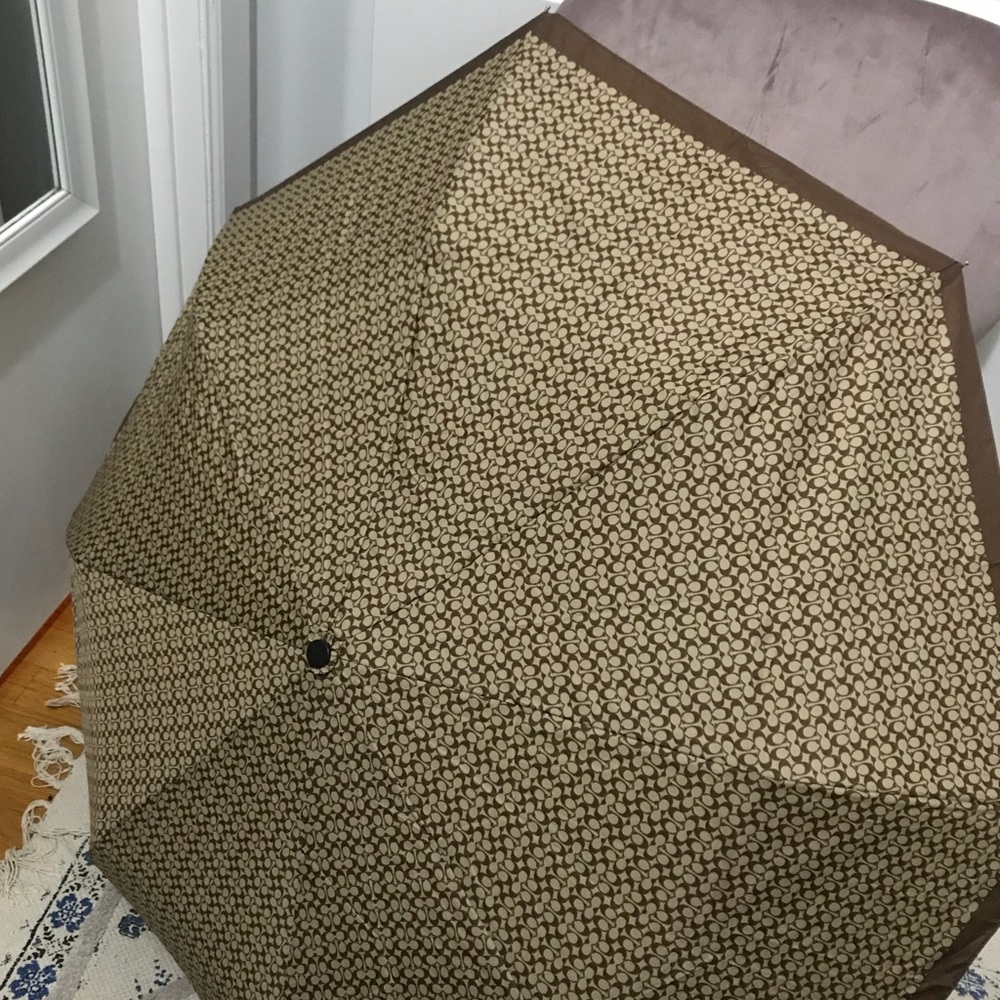 Rare Vintage Coach Classic Umbrella
